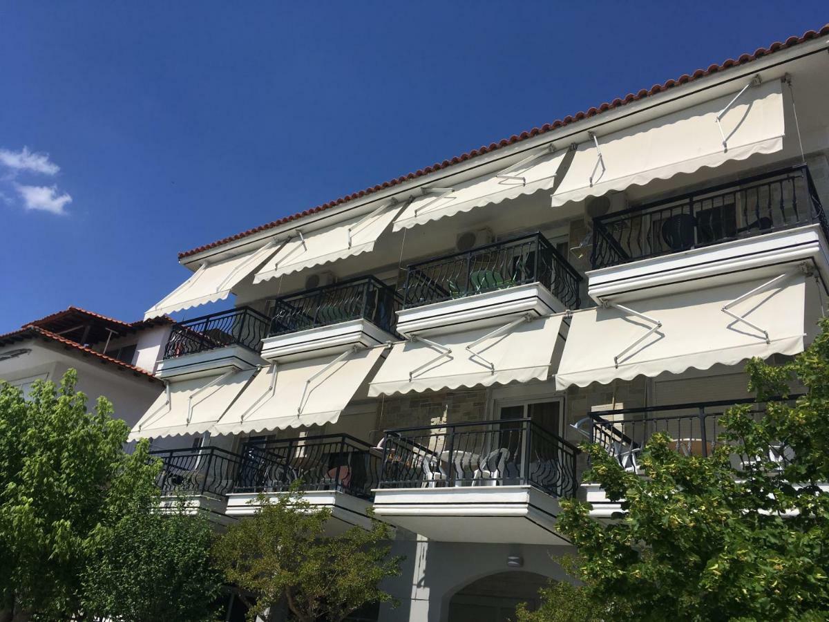 Dionisos Blue Aparthotel Paralia Dionysiou Exterior foto